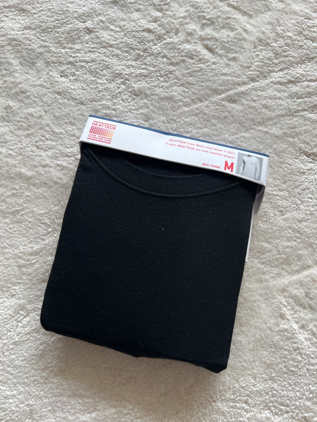 Uniqlo HEATTECH Black Crew Neck Long Sleeve T-Shirt - Medium