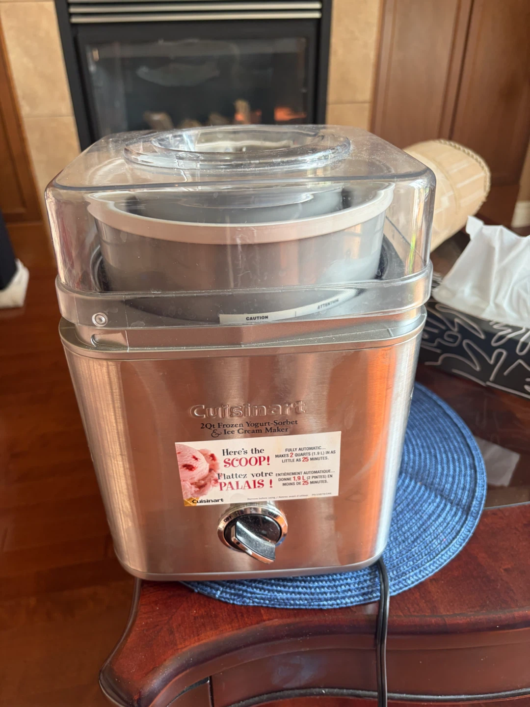 Cuisinart 2 Qt Frozen Yogurt-Sorbet & Ice Cream Maker