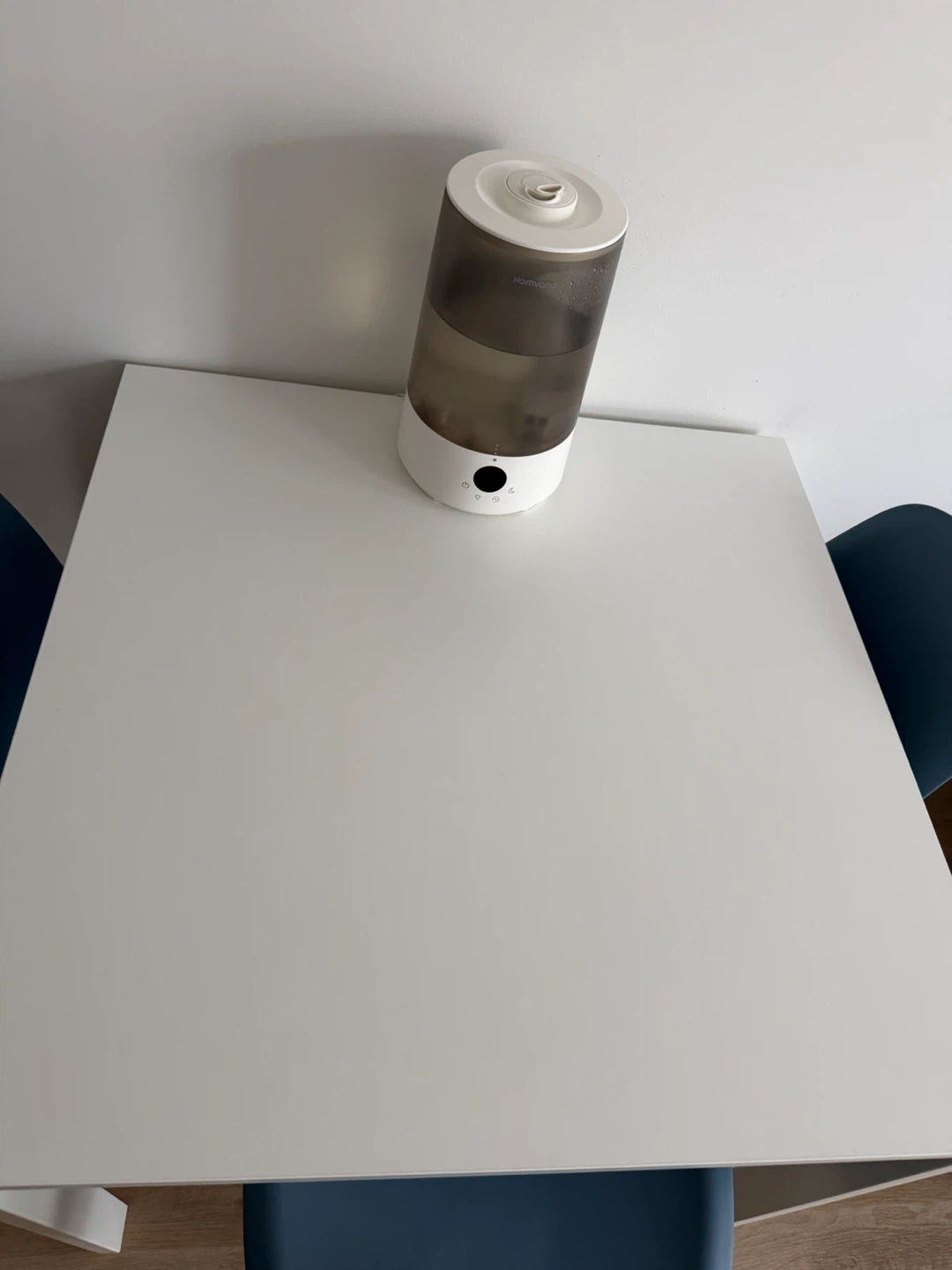 IKEA VIHALS Table - White - photo 2