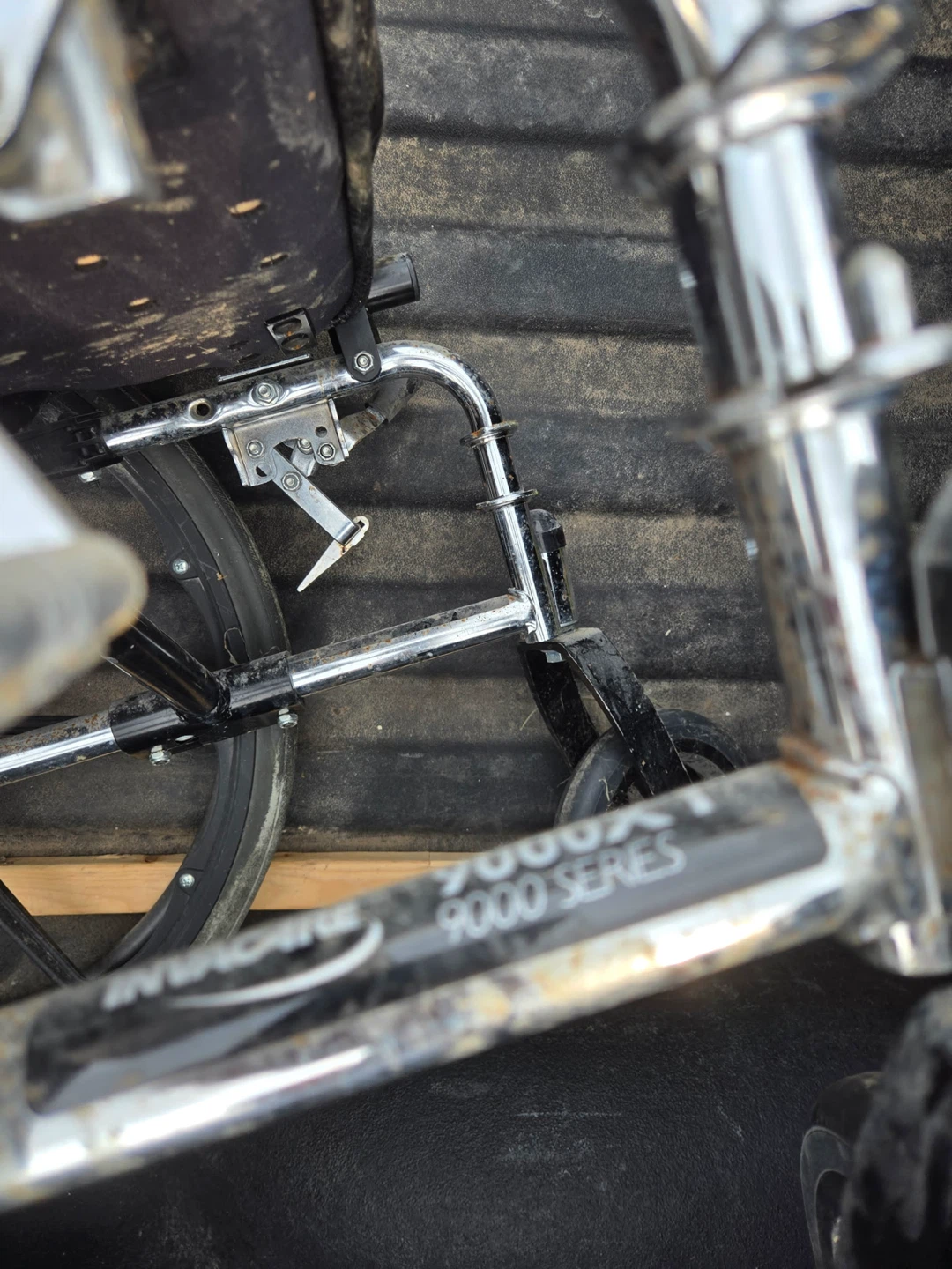 Invacare Wheelchair 9000 XT Series - photo 3