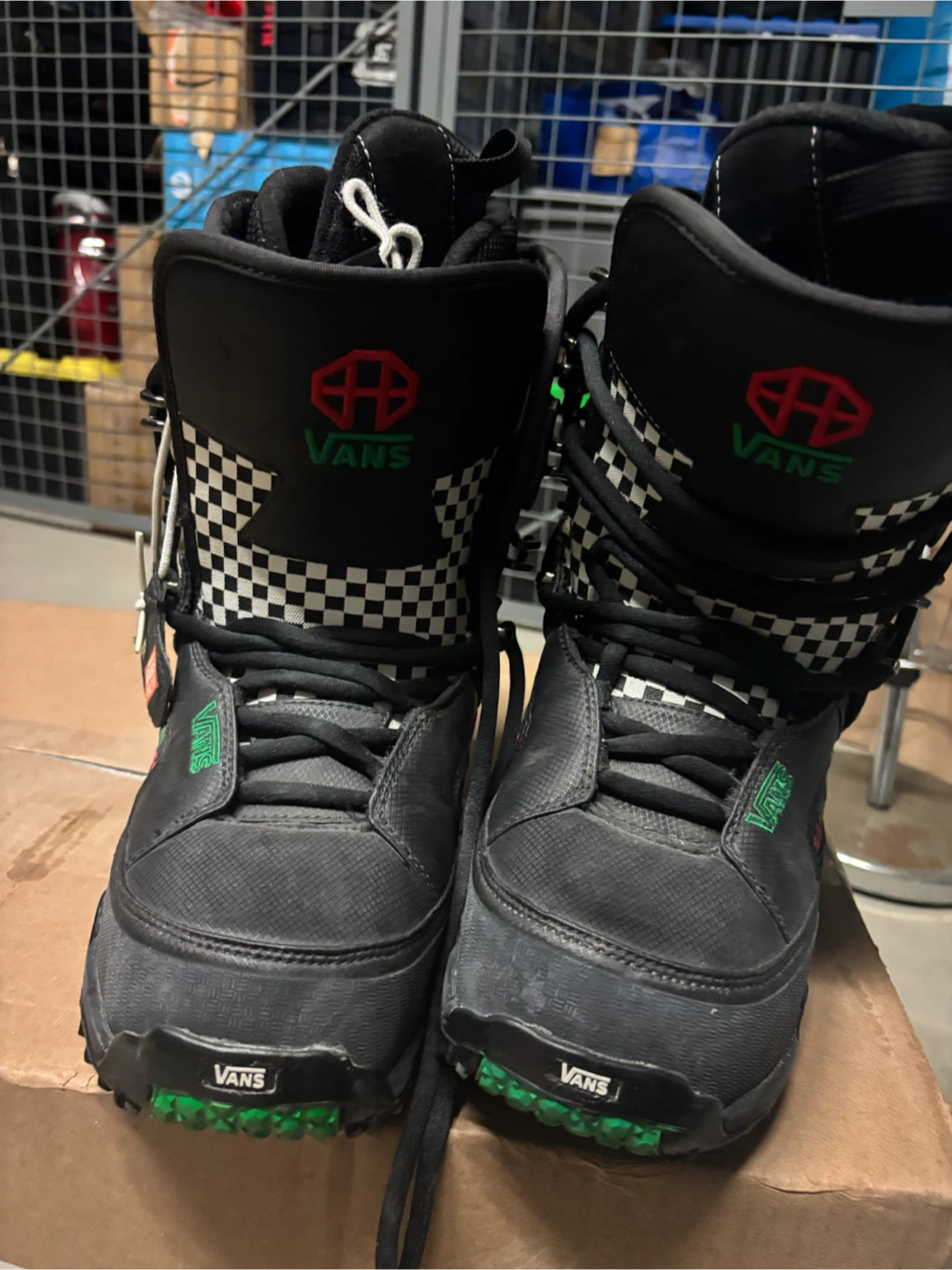 Vans Snowboard Boots - Men's US Size 8