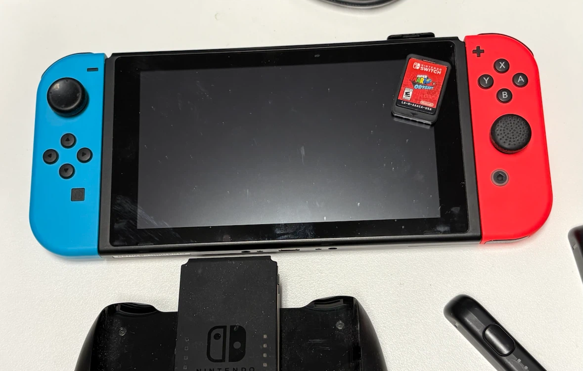 nintendo switch - photo 2