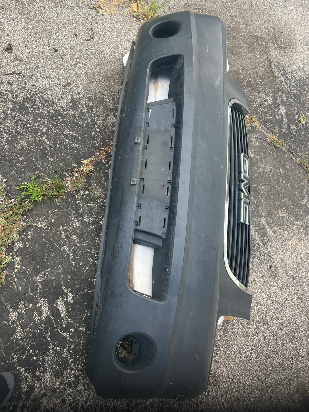 GMC Yukon Denali number and grill - photo 2