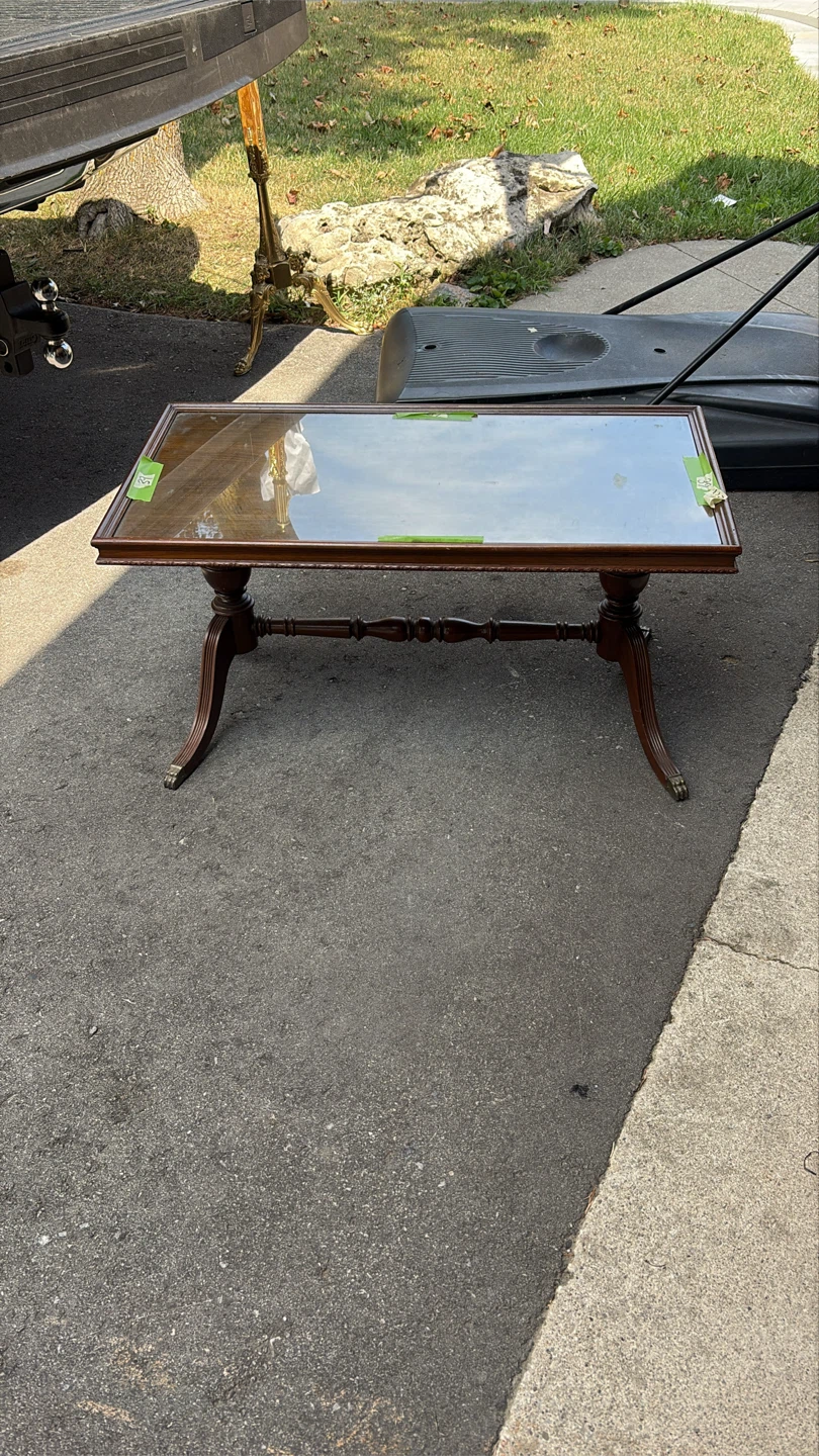 Wooden Coffee Table with Glass Top - photo 2