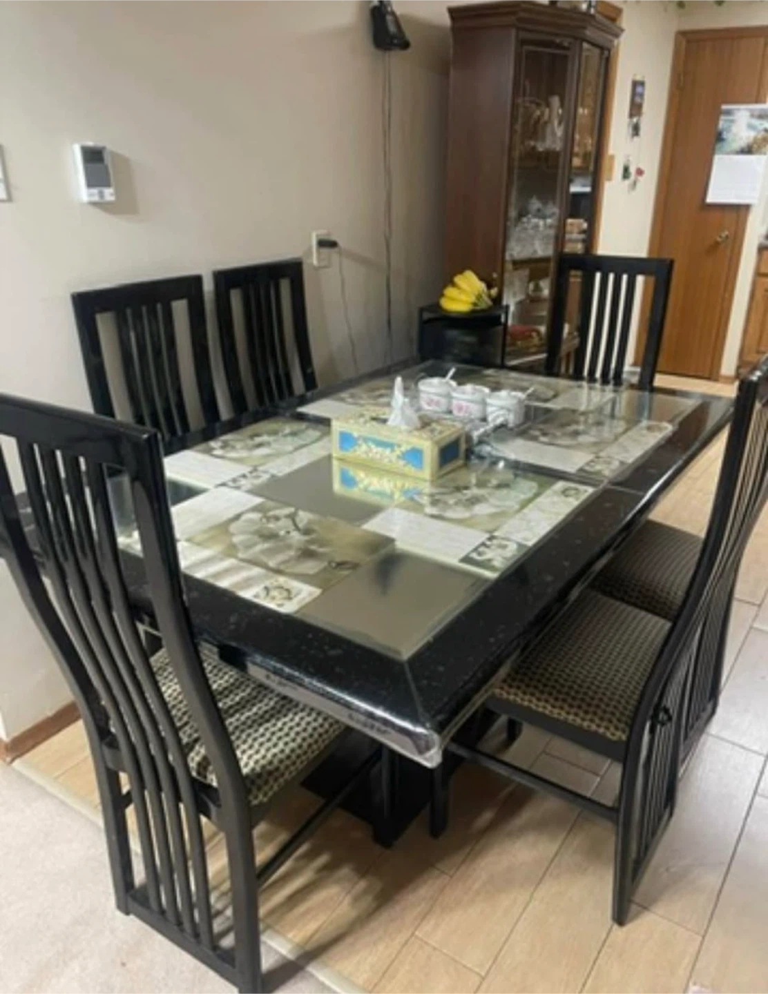Dining Table with 6 Chairs