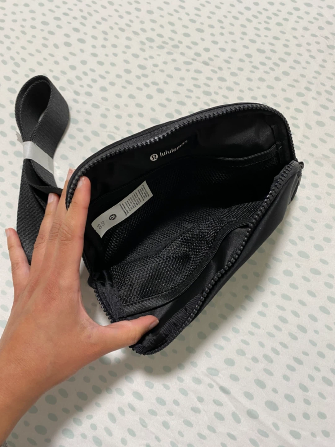 Lululemon Everywhere Belt Bag - Black