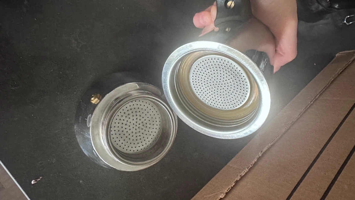 Moka Pot Stovetop Coffee Maker - photo 3