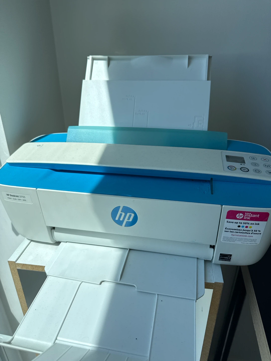 HP DeskJet 3755 All-in-One Printer - photo 2
