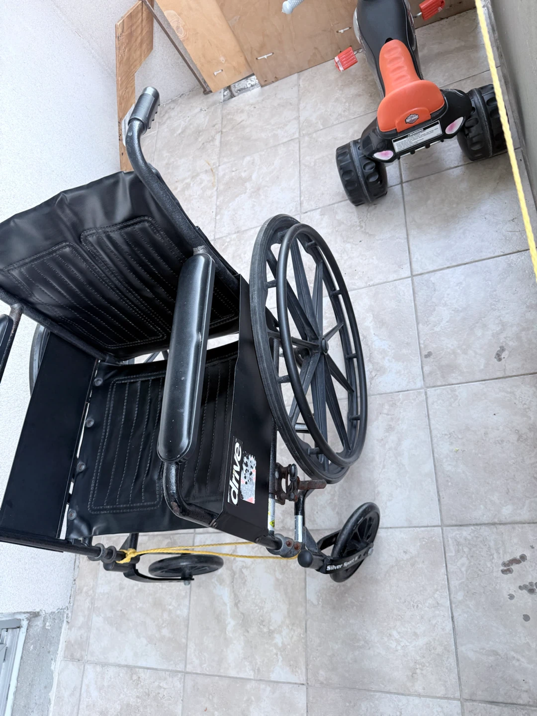 Drive Medical Wheelchair - photo 3