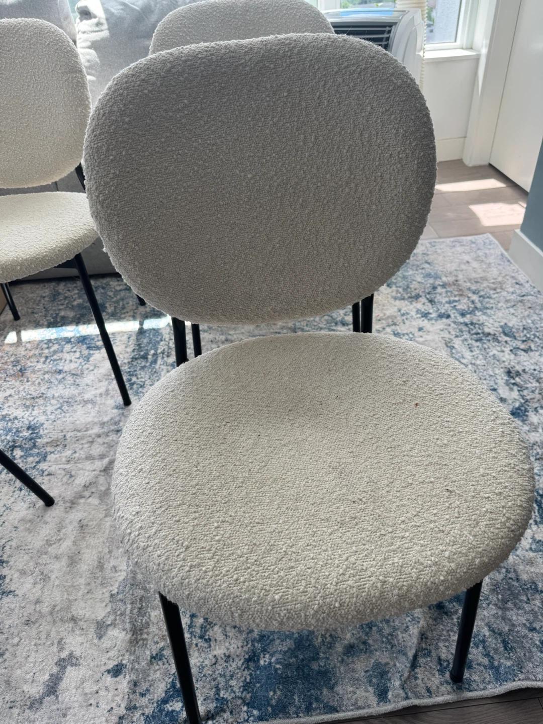 Set of 4 Bouclé Accent Chairs - photo 2