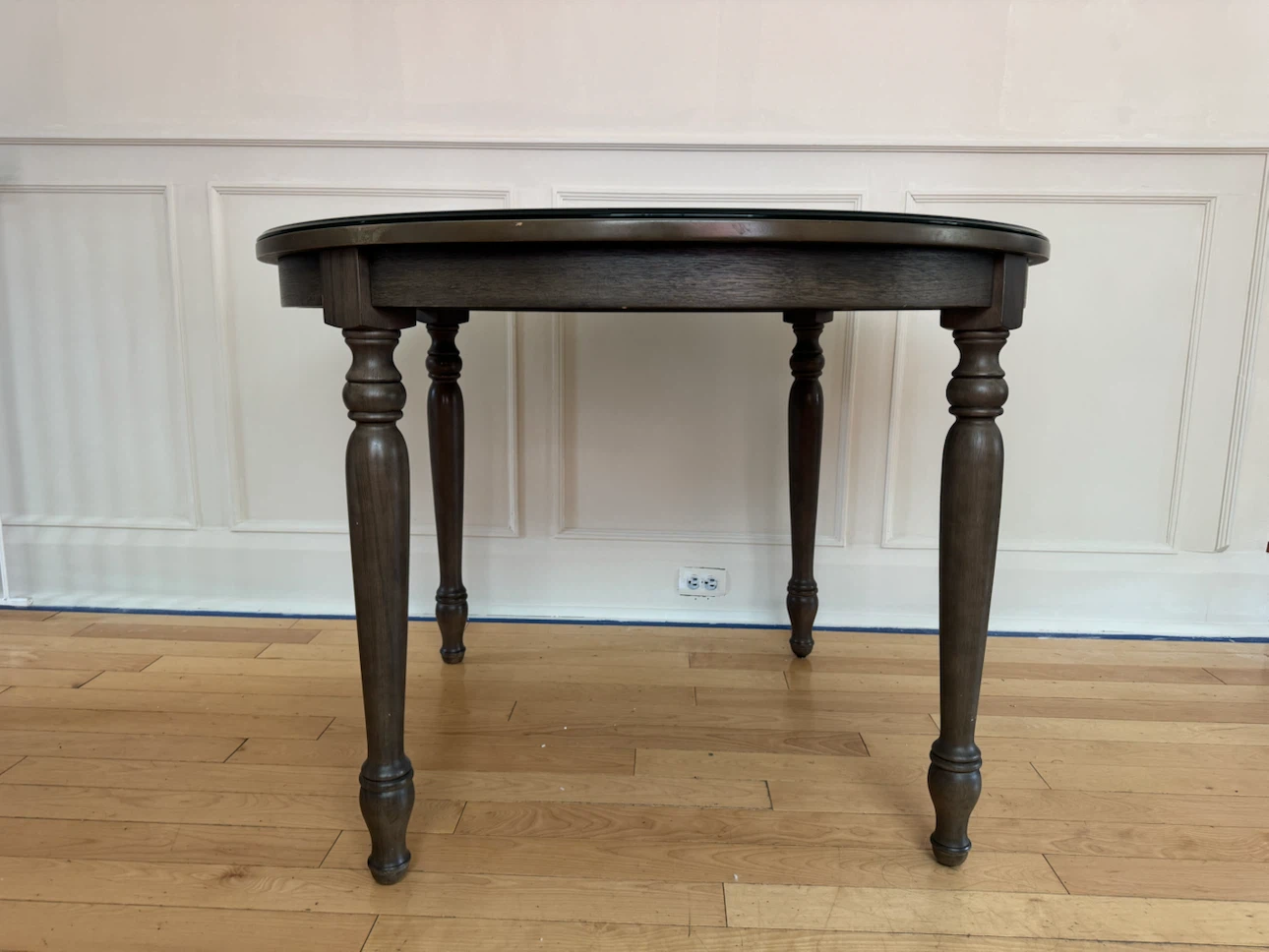 Pier 1 Round Dining Table
