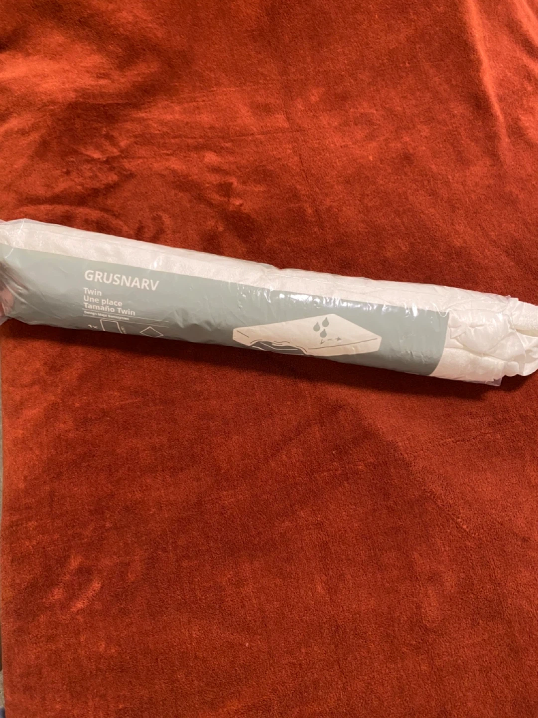 IKEA GRUSNARV waterproof mattress protector - photo 3