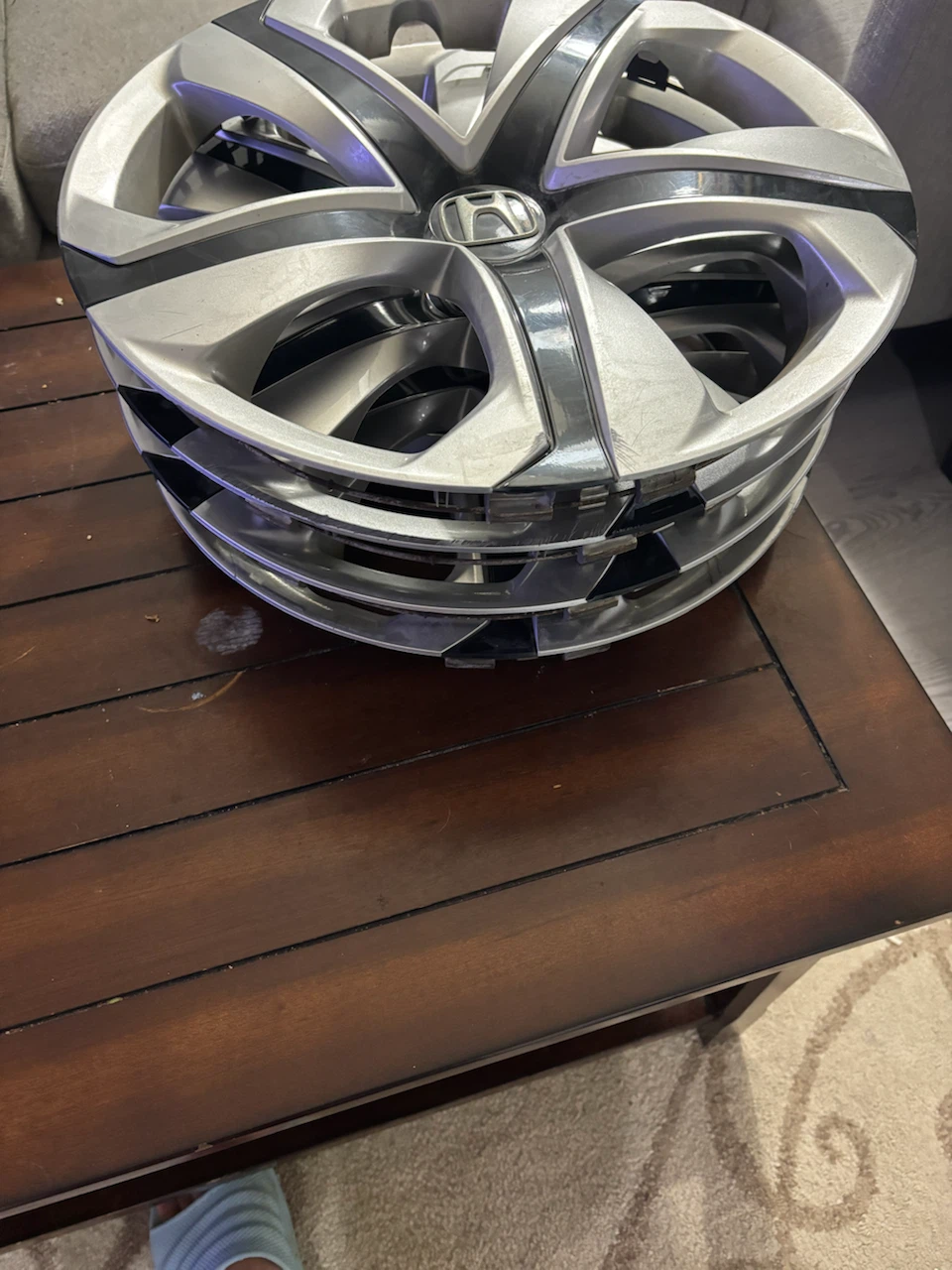 Honda Hubcaps - Set of 4 - photo 2