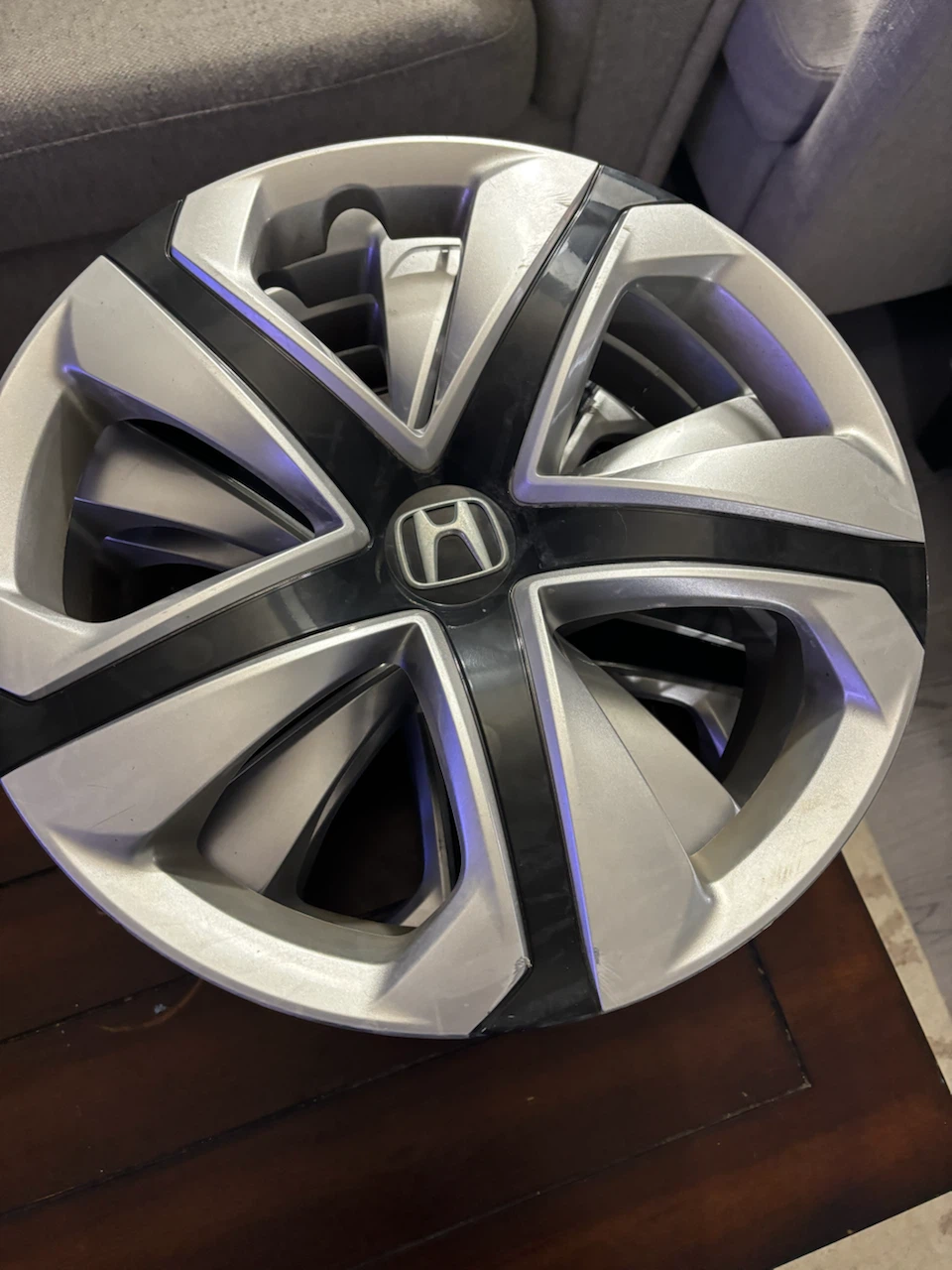 Honda Hubcaps - Set of 4 - photo 3