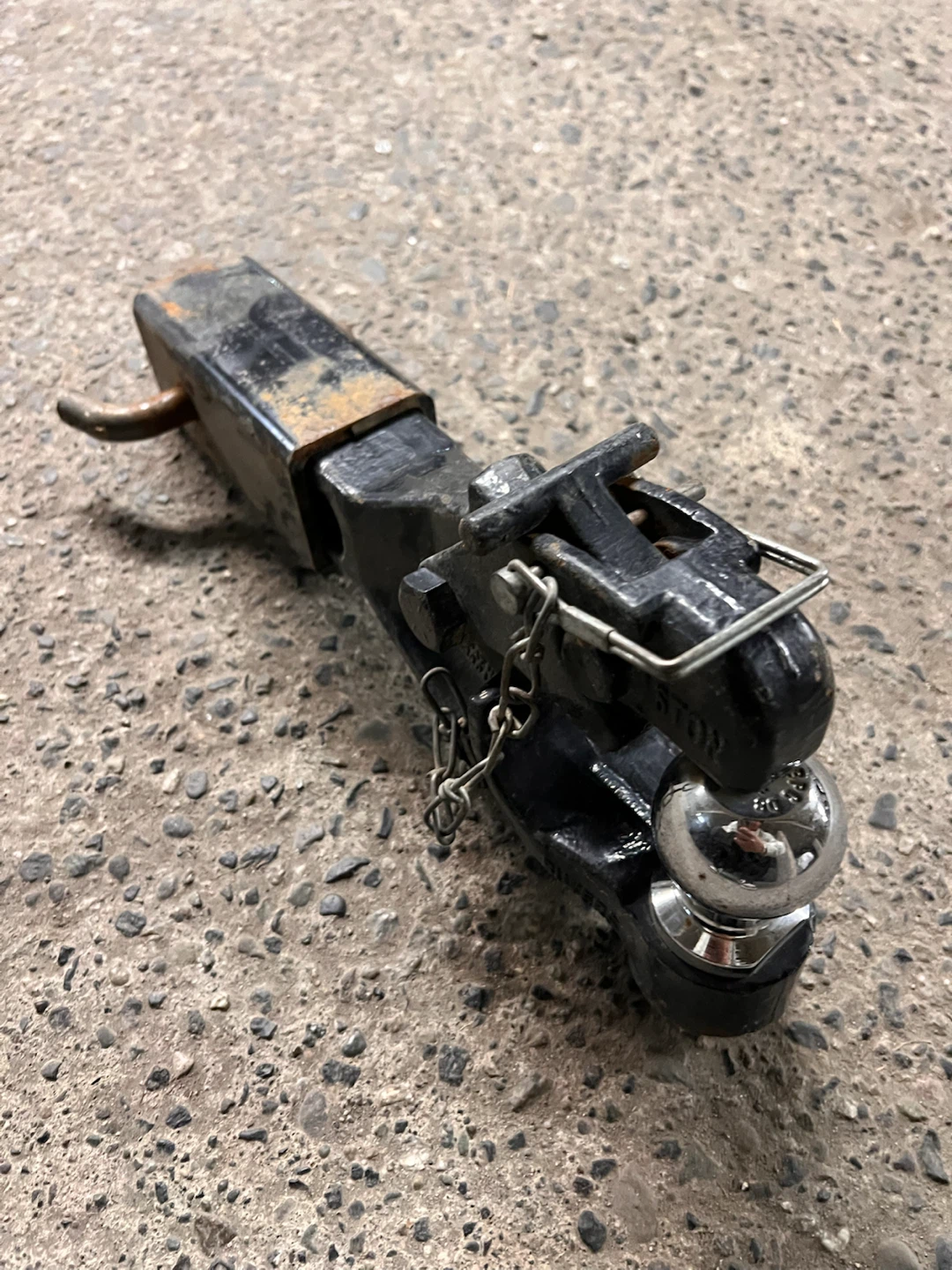 Trailer Hitch Ball Mount - photo 2
