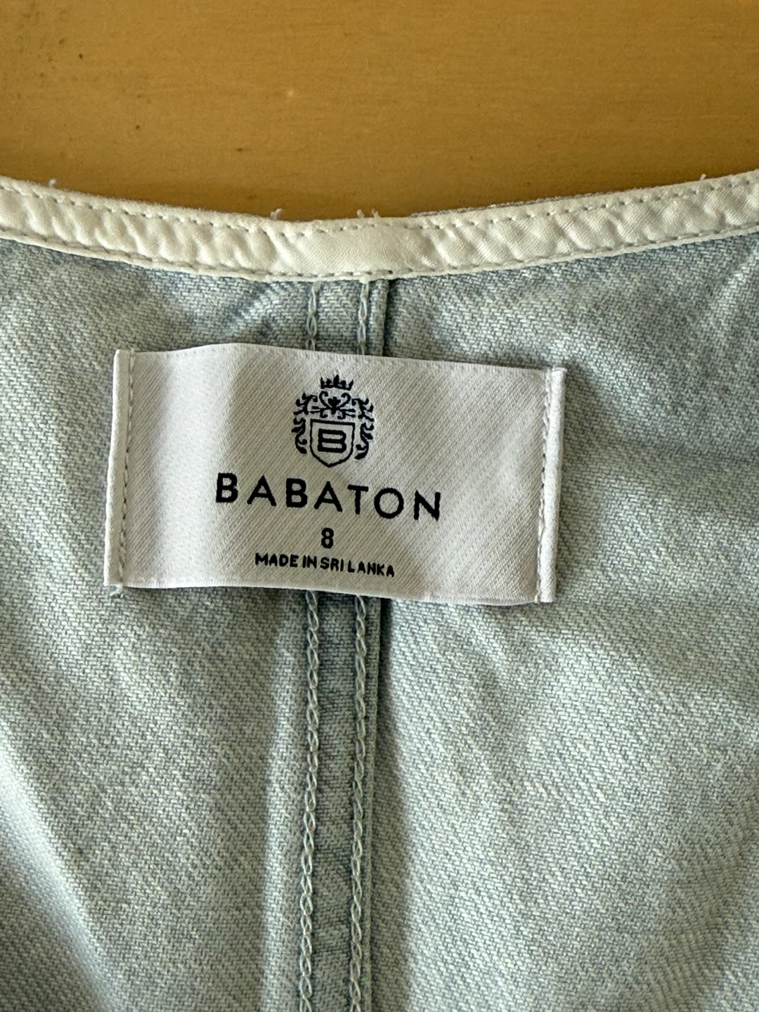 BABATON Light Wash Denim Vest Size 8 - photo 2