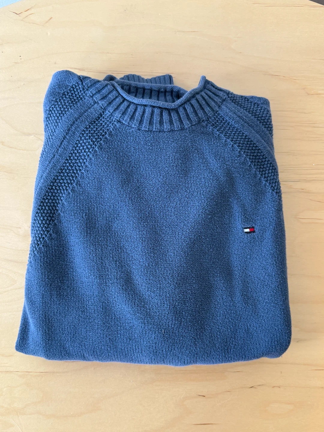 Tommy Hilfiger Blue Knit Sweater