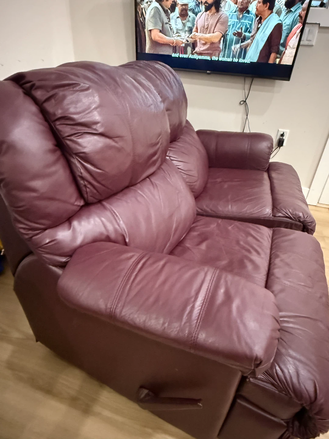 Burgundy Leather Loveseat Recliner - photo 3