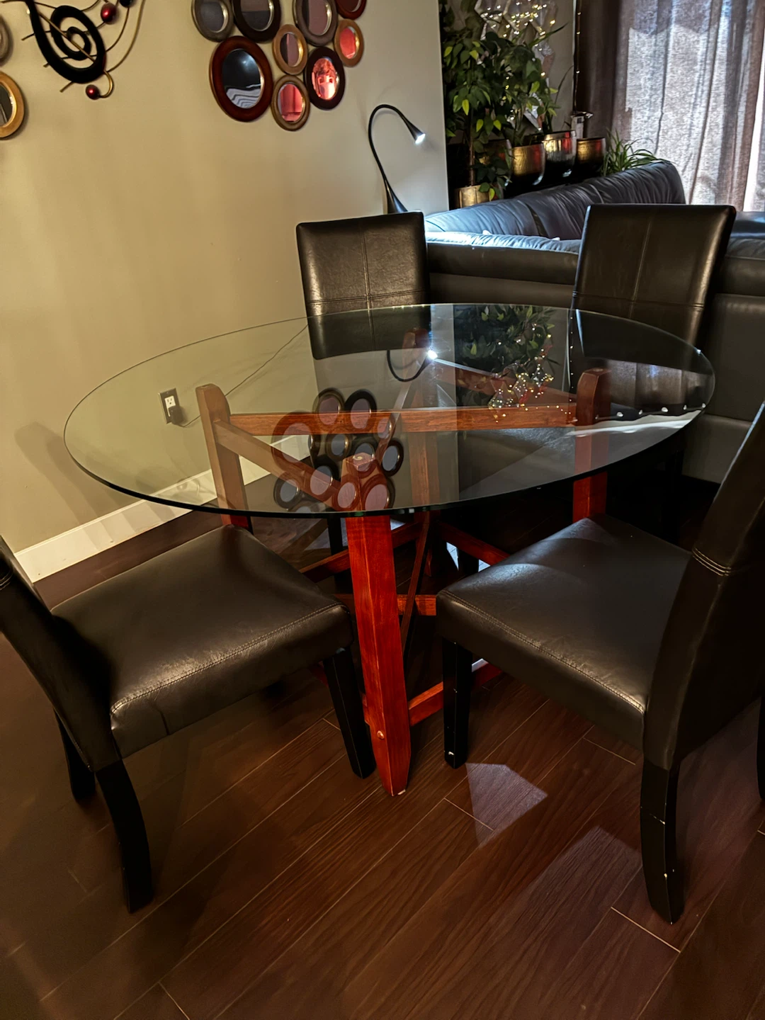 Round Glass Dining Table with Wooden Base - photo 3