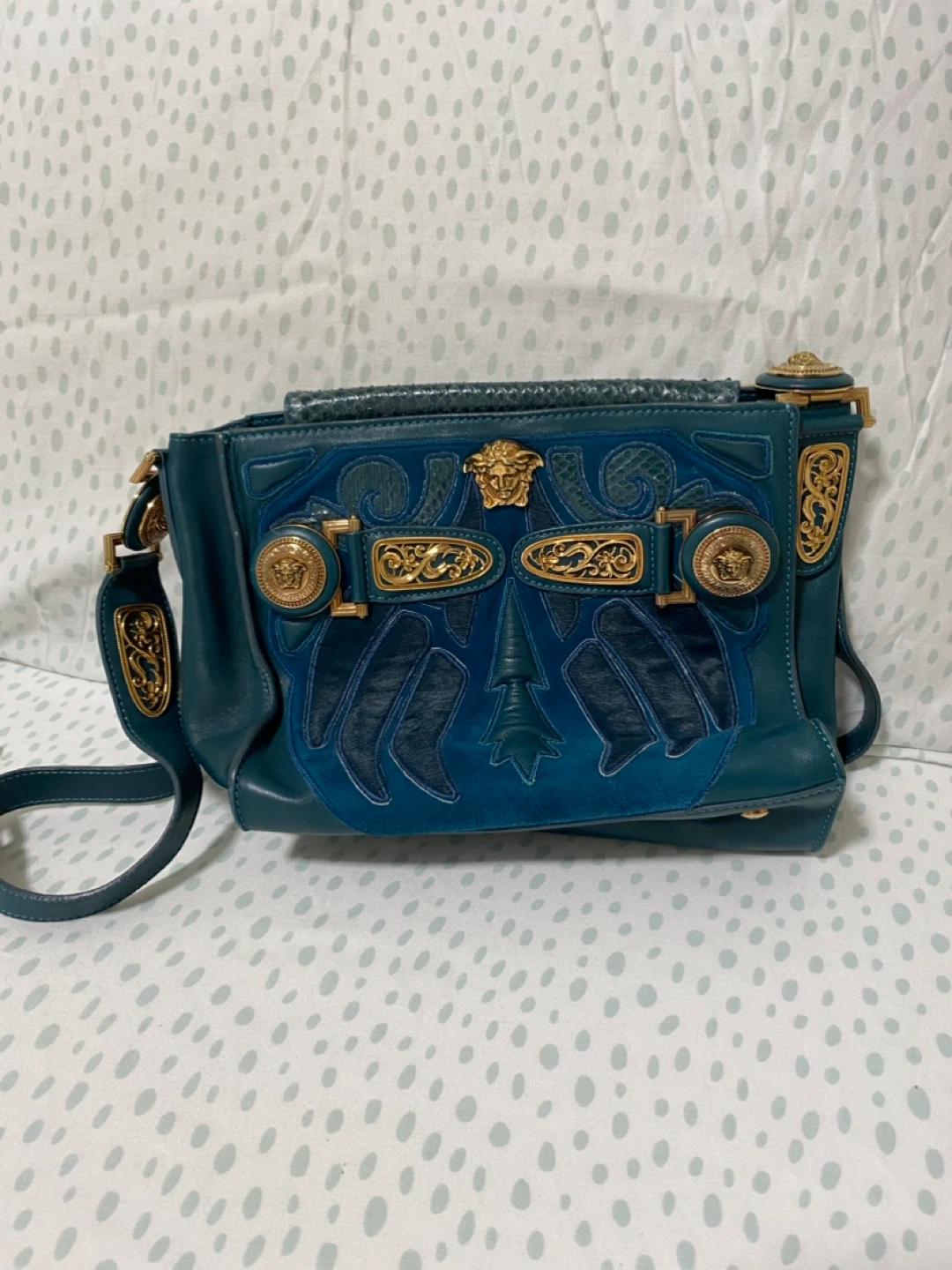 Versace Medusa Shoulder Bag - photo 2