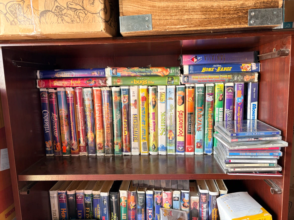 Assorted VHS, DVDs, cassette tapes - photo 3