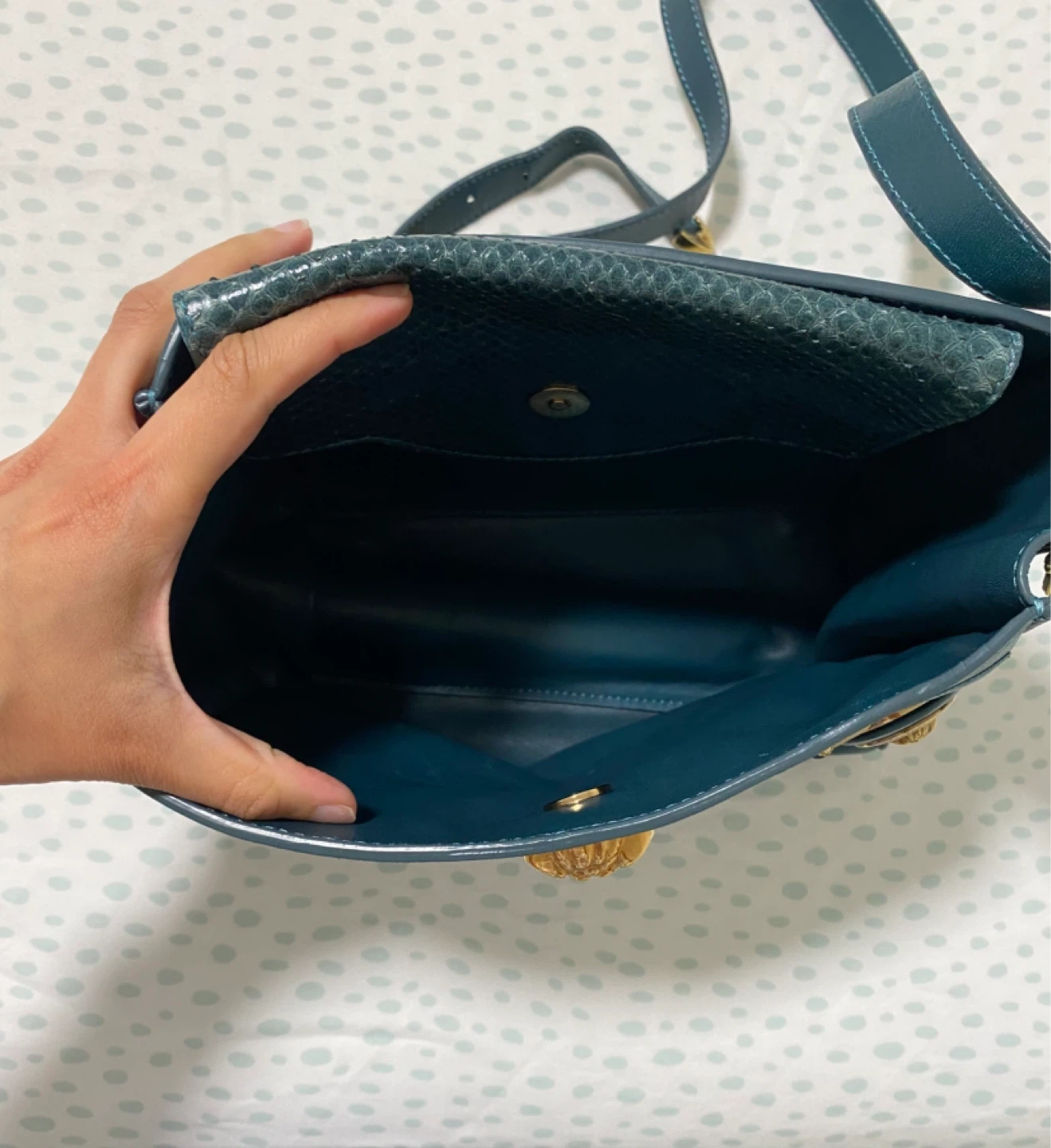 Versace Medusa Shoulder Bag - photo 4