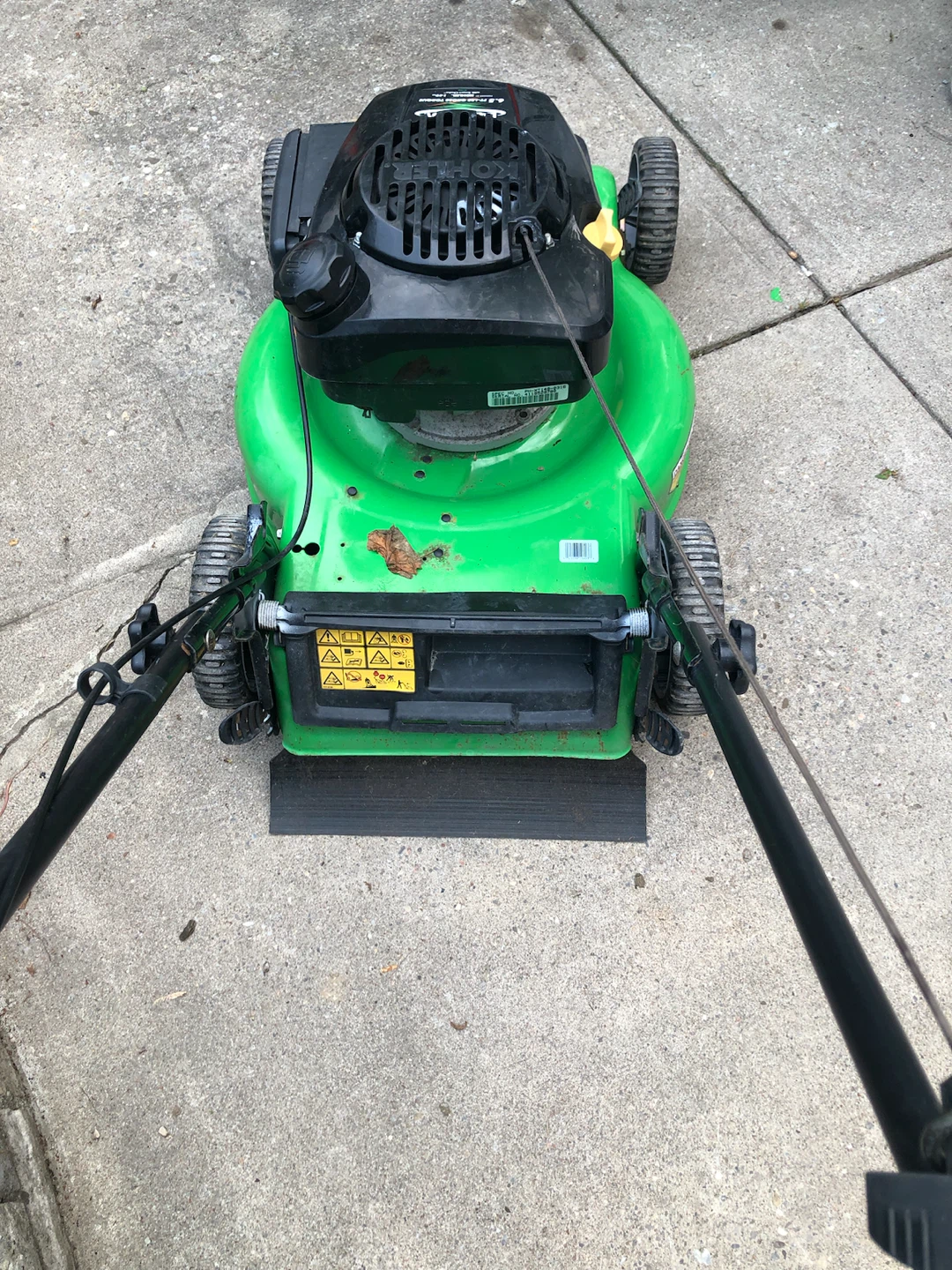 Lawnboy 20 inch push mower - photo 4