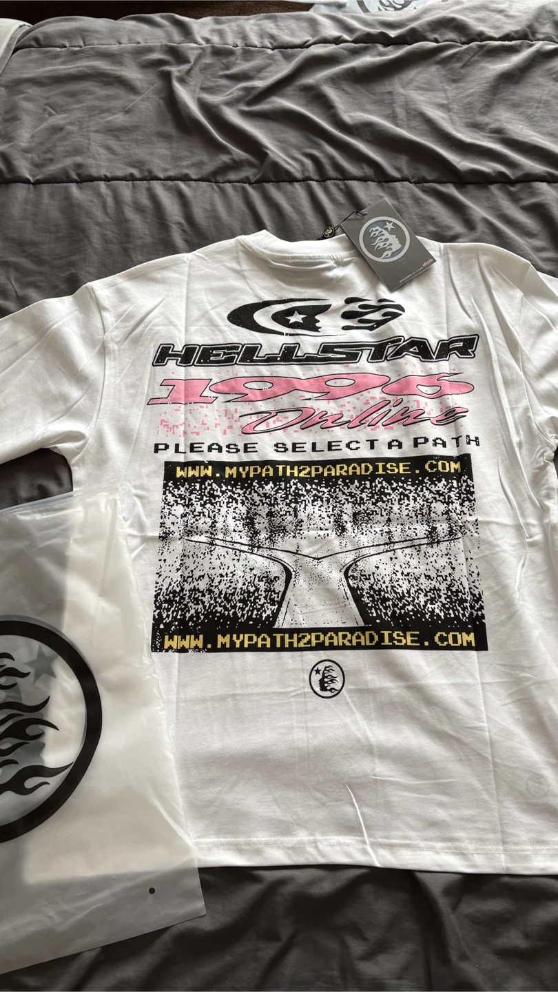 MyPath2Paradise Hellstar Graphic T-Shirt - photo 2