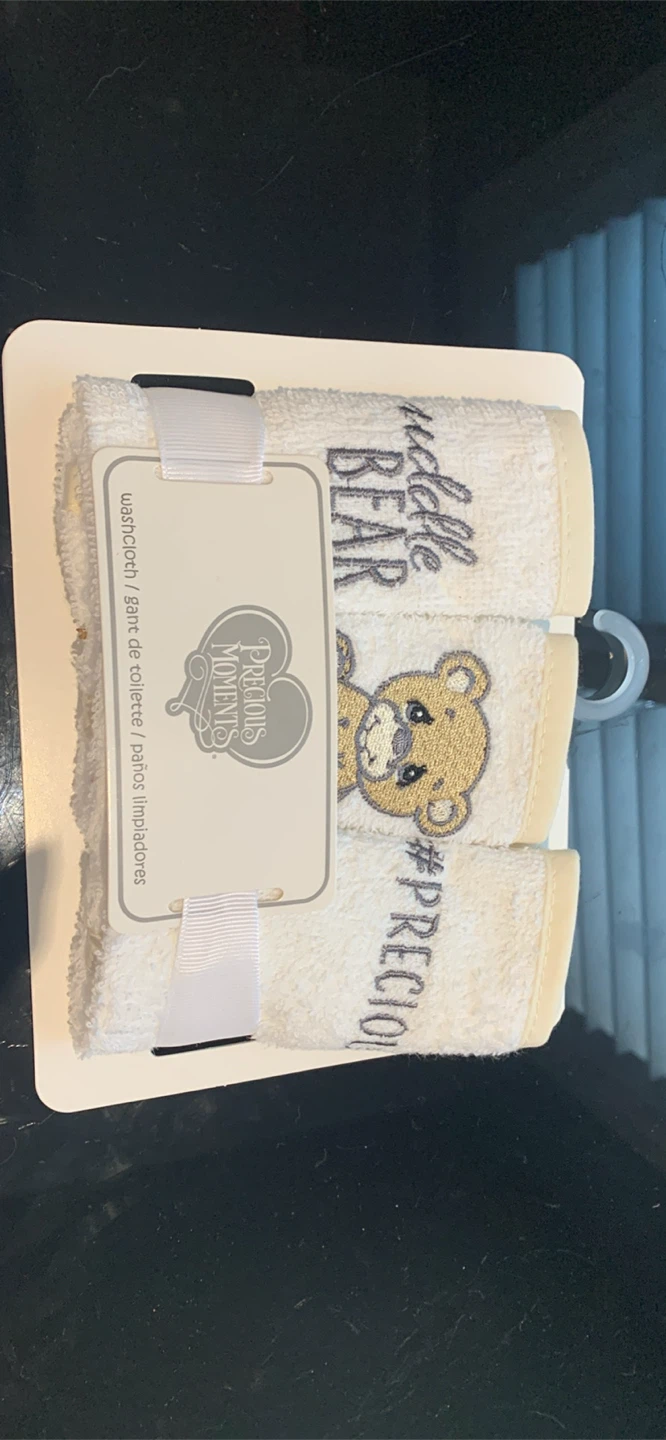 New- Precious Moments Cuddle Bear Washcloths (3 Pack)