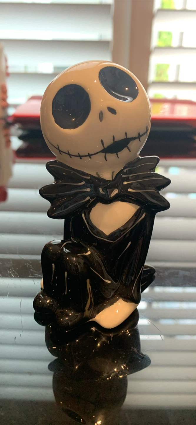 New- Nightmare Before Christmas Jack & Sally salt and pepper set - photo 4