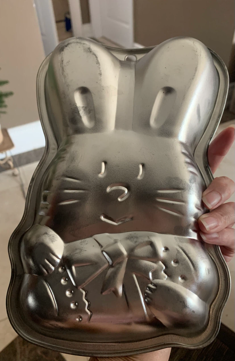 Easter Bunny Cake Pan - photo 2