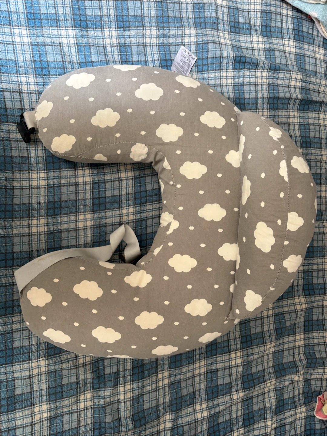 MammyCozy Nursing Pillow Grey Clouds