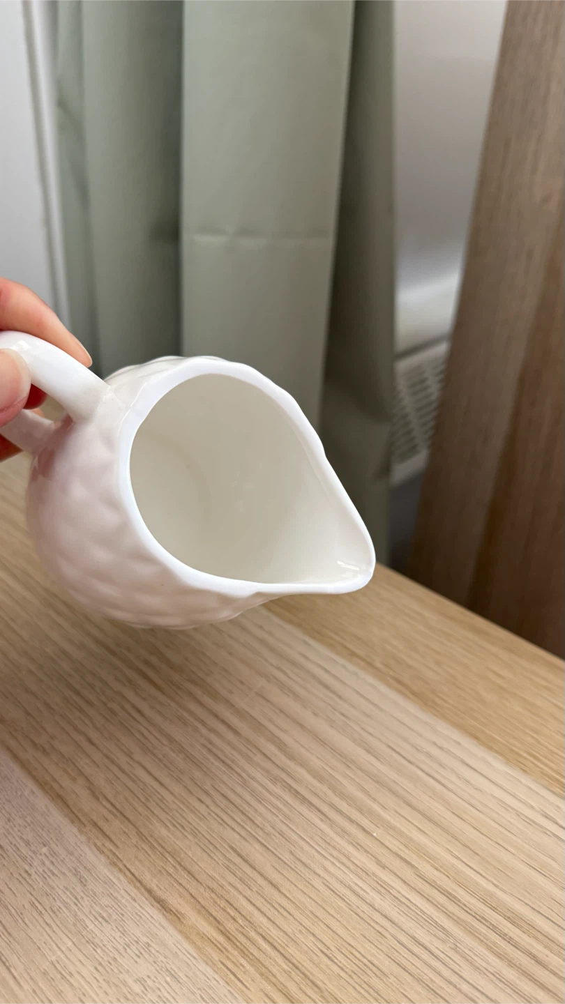 Never used cute little white ceramic creamer - photo 3