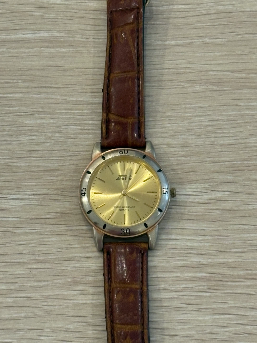 Suto Gold Tone Quartz Watch - photo 2