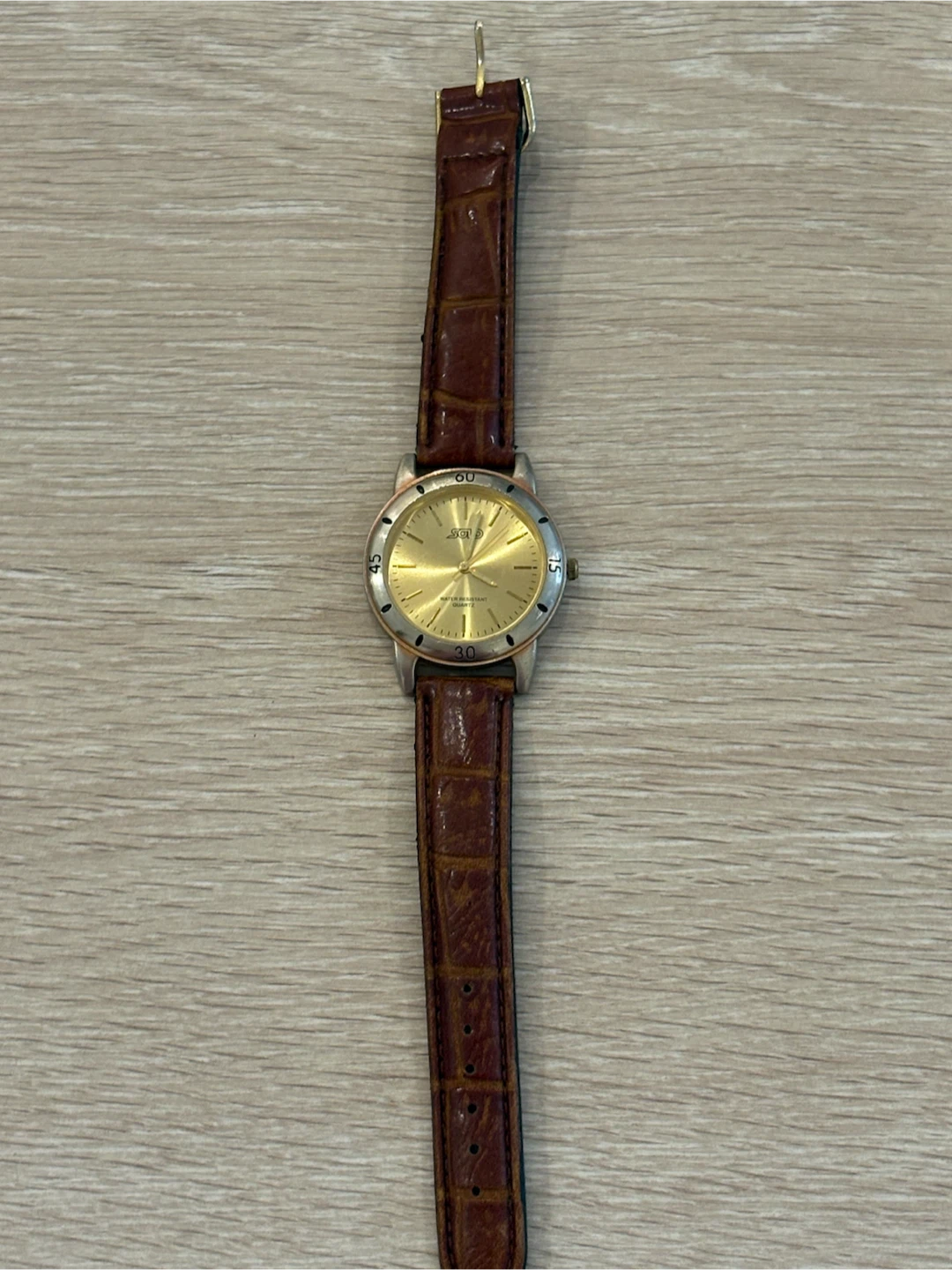 Suto Gold Tone Quartz Watch - photo 3