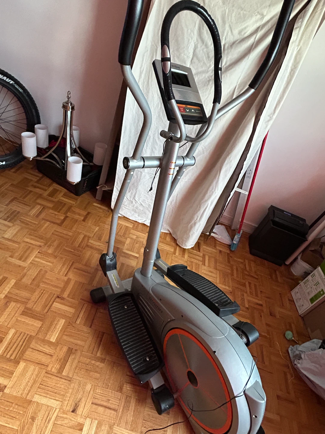 Tempo Fitness 605E Elliptical