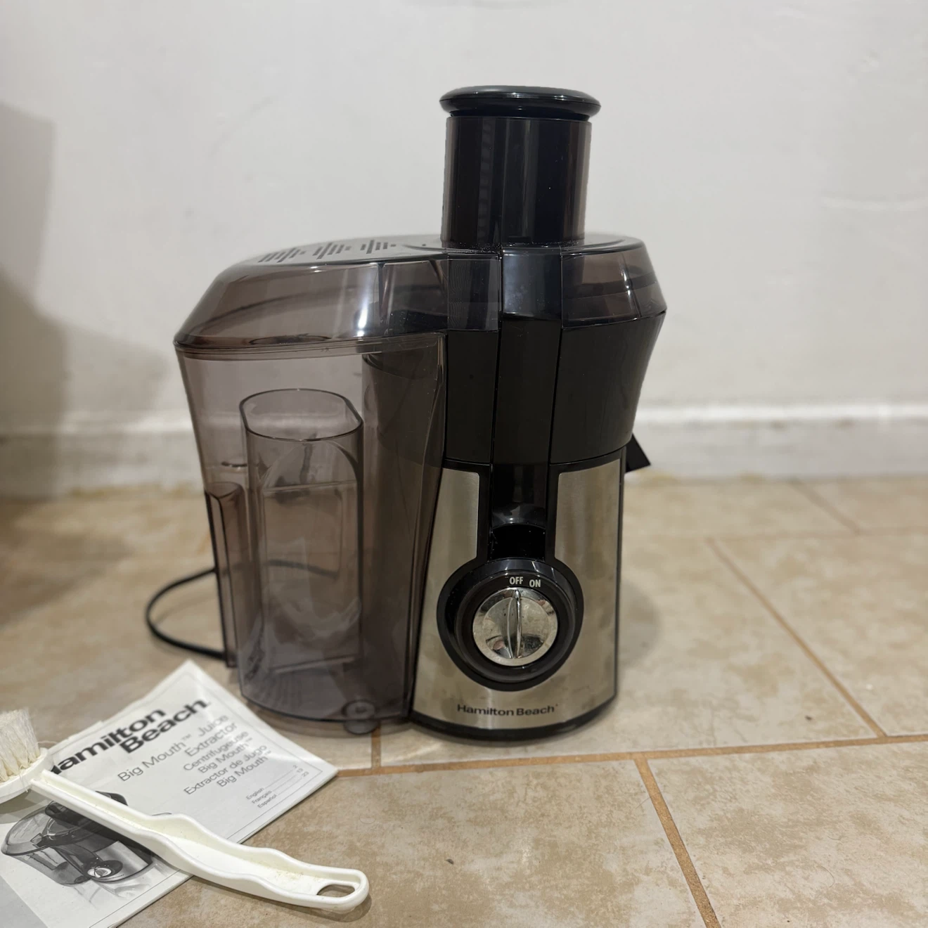 Hamilton Beach Juice Extractor - photo 3