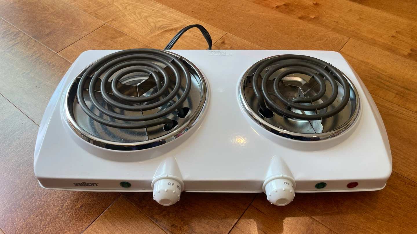 Salton Dual Burner Electric Stove