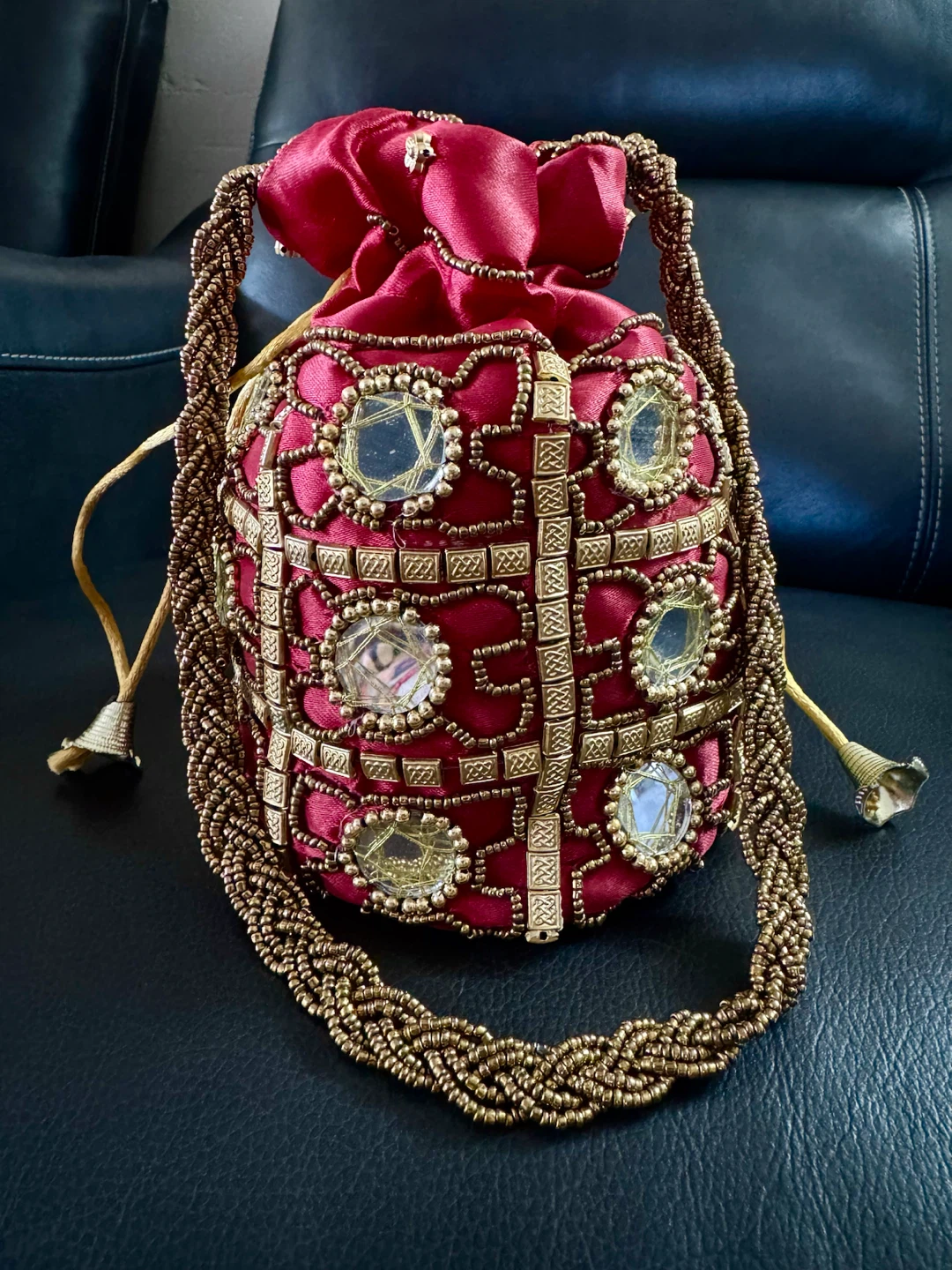 Potli bags/ clutches/ purses