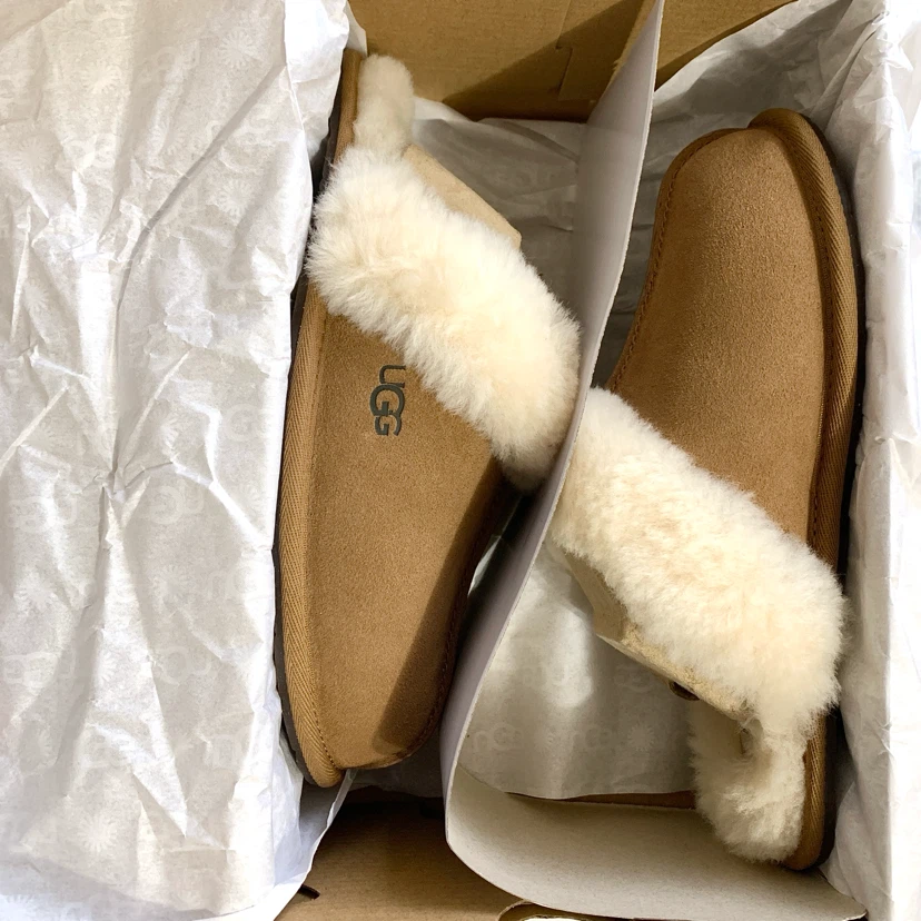 UGG Scuffette II Slipper Womens Size 6 Shoes NEW