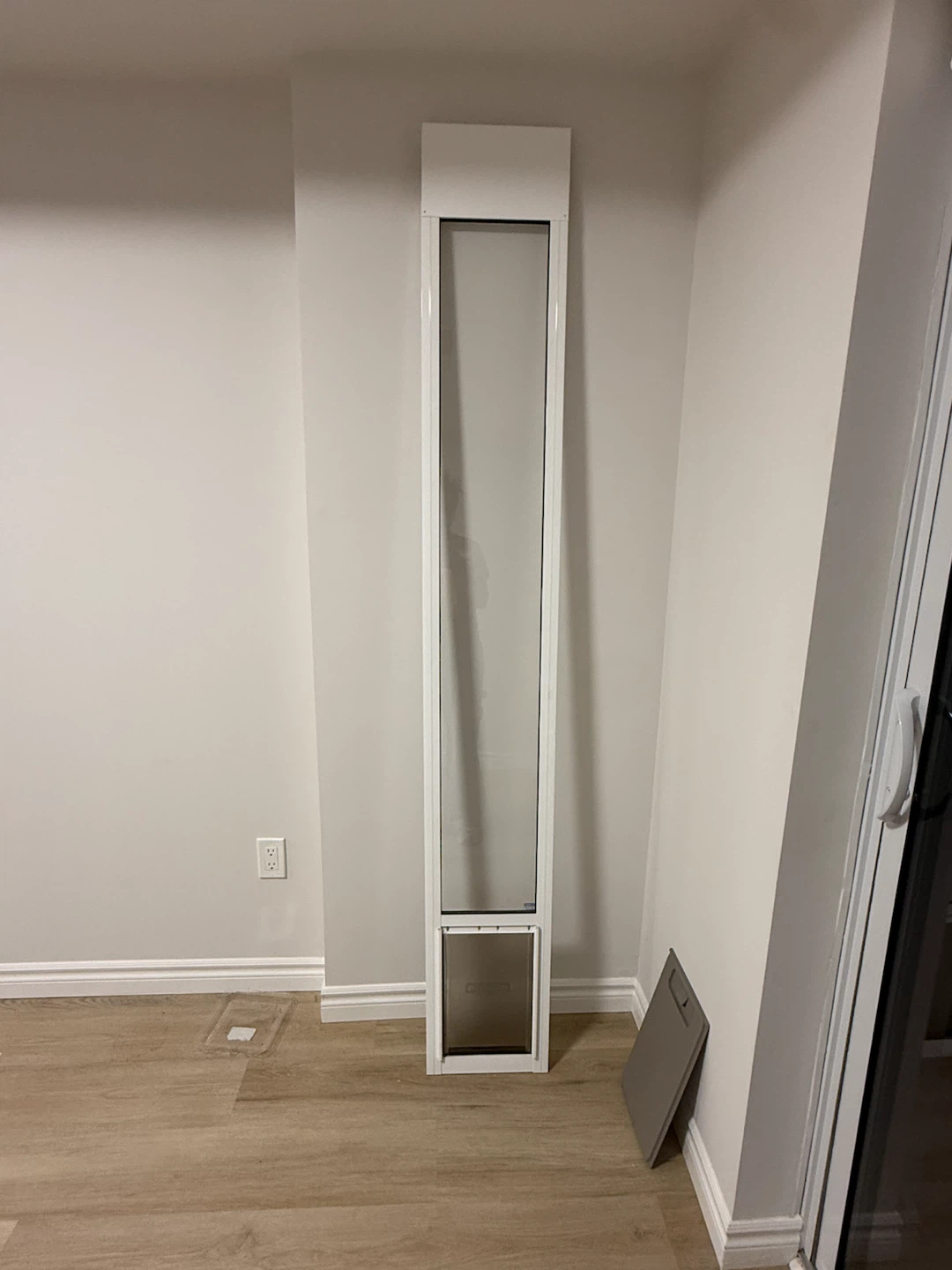 Pet Door Panel for Sliding Door - White - photo 3