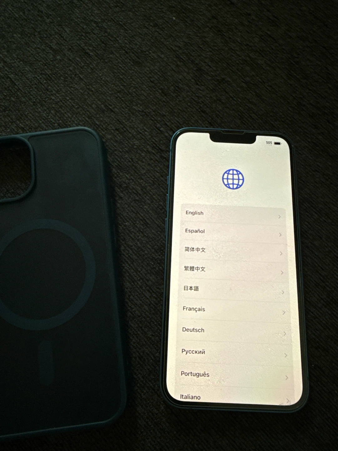 iPhone 13 Blue - photo 2