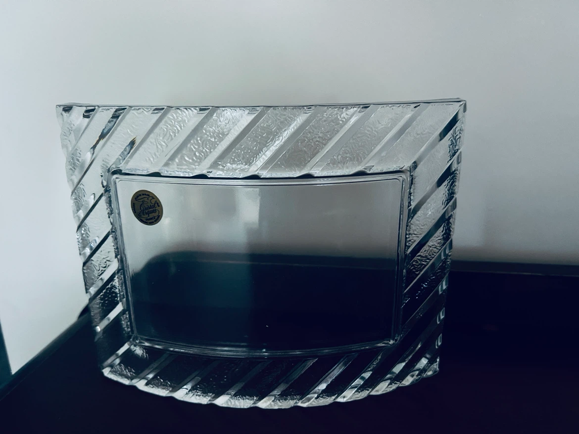 NEW Crystal Photo Frame: gift boxed - photo 4
