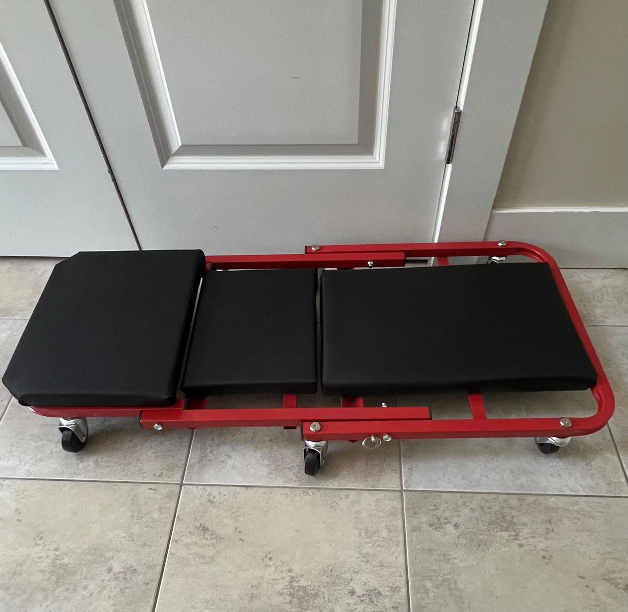 Red Creeper Seat with Wheels - NEW