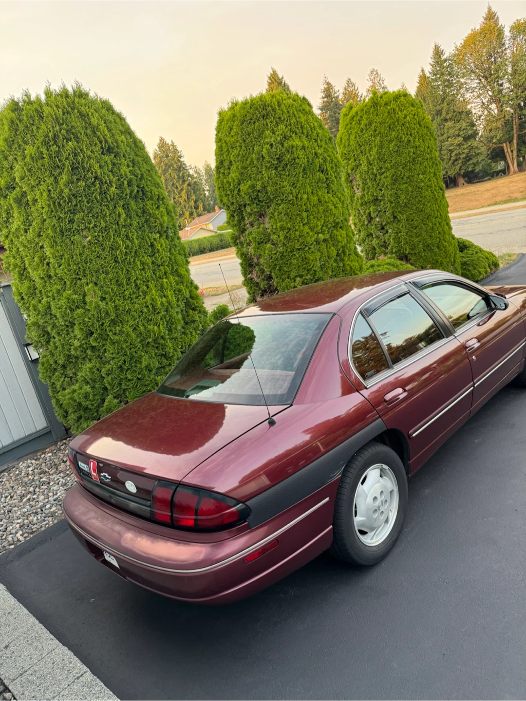 1997 Chevrolet Lumina Sedan - photo 3