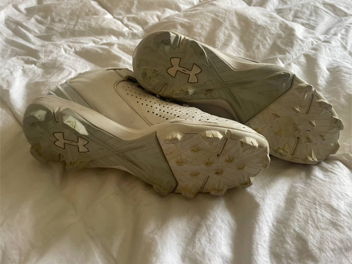 Under Armour Youth Baseball Cleats Size 4Y White - photo 3