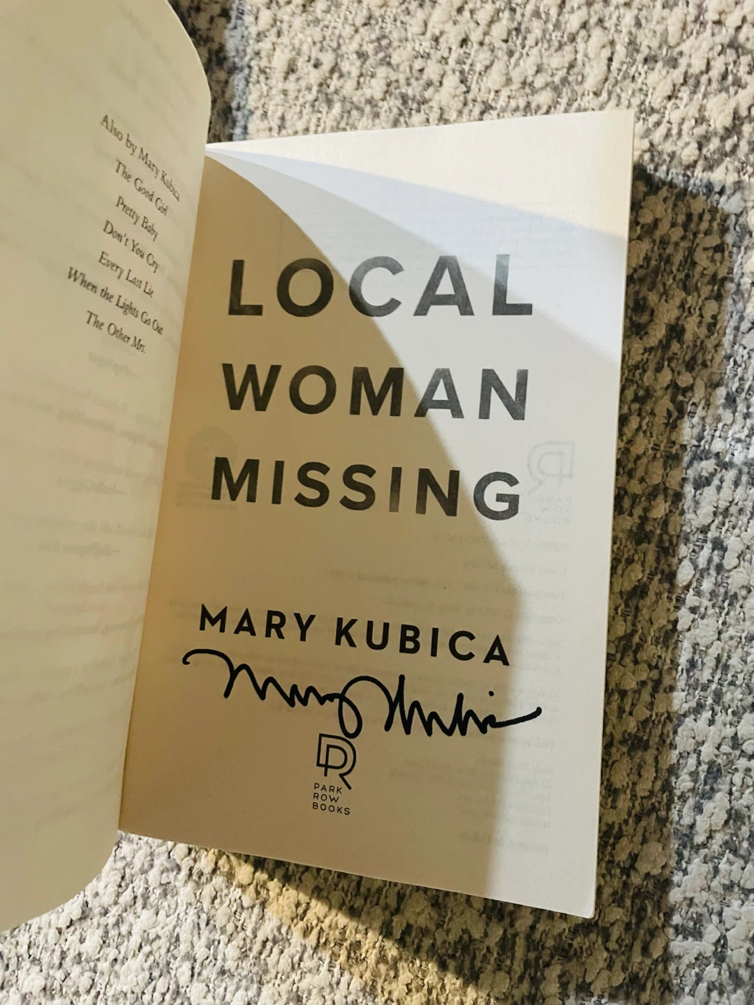 Mary Kubica Novels- It’s Not Her and Local Woman Missing - photo 2