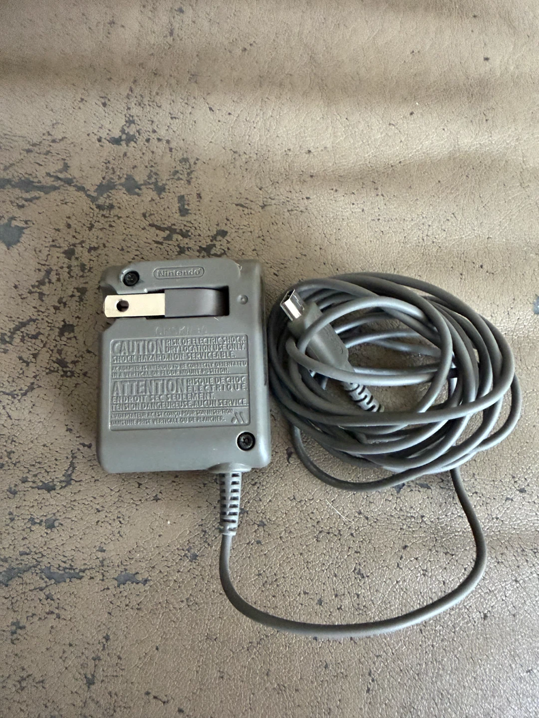 Nintendo DS Lite OEM Wall AC Adapter Charger USG-002