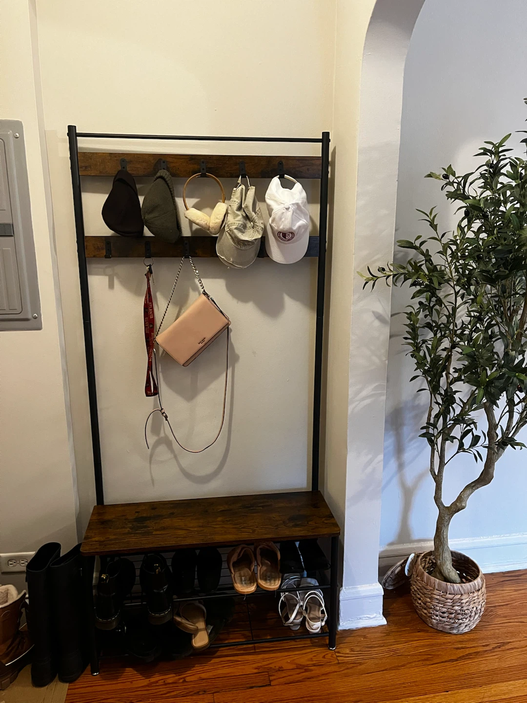 Coat rack with Shoe Bench