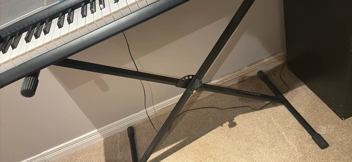 Casio LK-43 Electronic Keyboard + Stand - photo 3